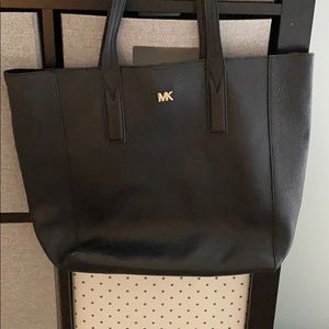 Michael Kors Junie tote